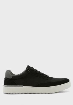 Brogue Detail Casual Sneakers