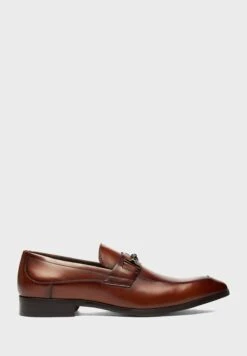 Bit Detail Formal Slip Ons