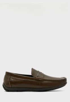 Apron Texture Loafers