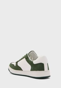 Casual Lifestyle Sneakers