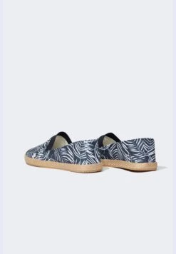 DeFacto Flat Sole Palm Print Espadrilles 9 DeFacto Flat Sole Palm Print Espadrilles -Easy Steps Sales 3 zoom desktop 360