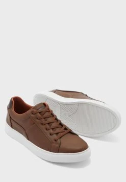 Essential Casual Sneakers -Easy Steps Sales 3 zoom desktop 380