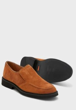 Hush Puppies Earl Slip On Loafers -Easy Steps Sales 3 zoom desktop 430