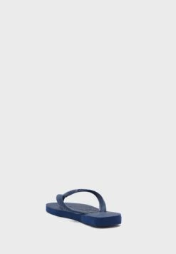Havaianas Classic Rubber Flip Flops -Easy Steps Sales 3 zoom desktop 561