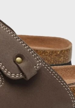 Double Strap Sandals -Easy Steps Sales 3 zoom desktop 99