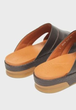 Wide Strap Arabian Sandals 9 Wide Strap Arabian Sandals -Easy Steps Sales 4 zoom desktop 120