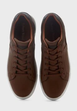 Essential Casual Sneakers -Easy Steps Sales 4 zoom desktop 377