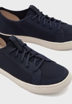Hush Puppies The Good Low Top Sneakers -Easy Steps Sales 5 zoom desktop 104