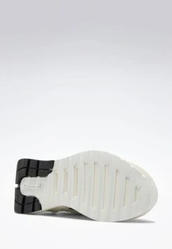 Reebok Cl Legacy Az -Easy Steps Sales 6 zoom desktop 39