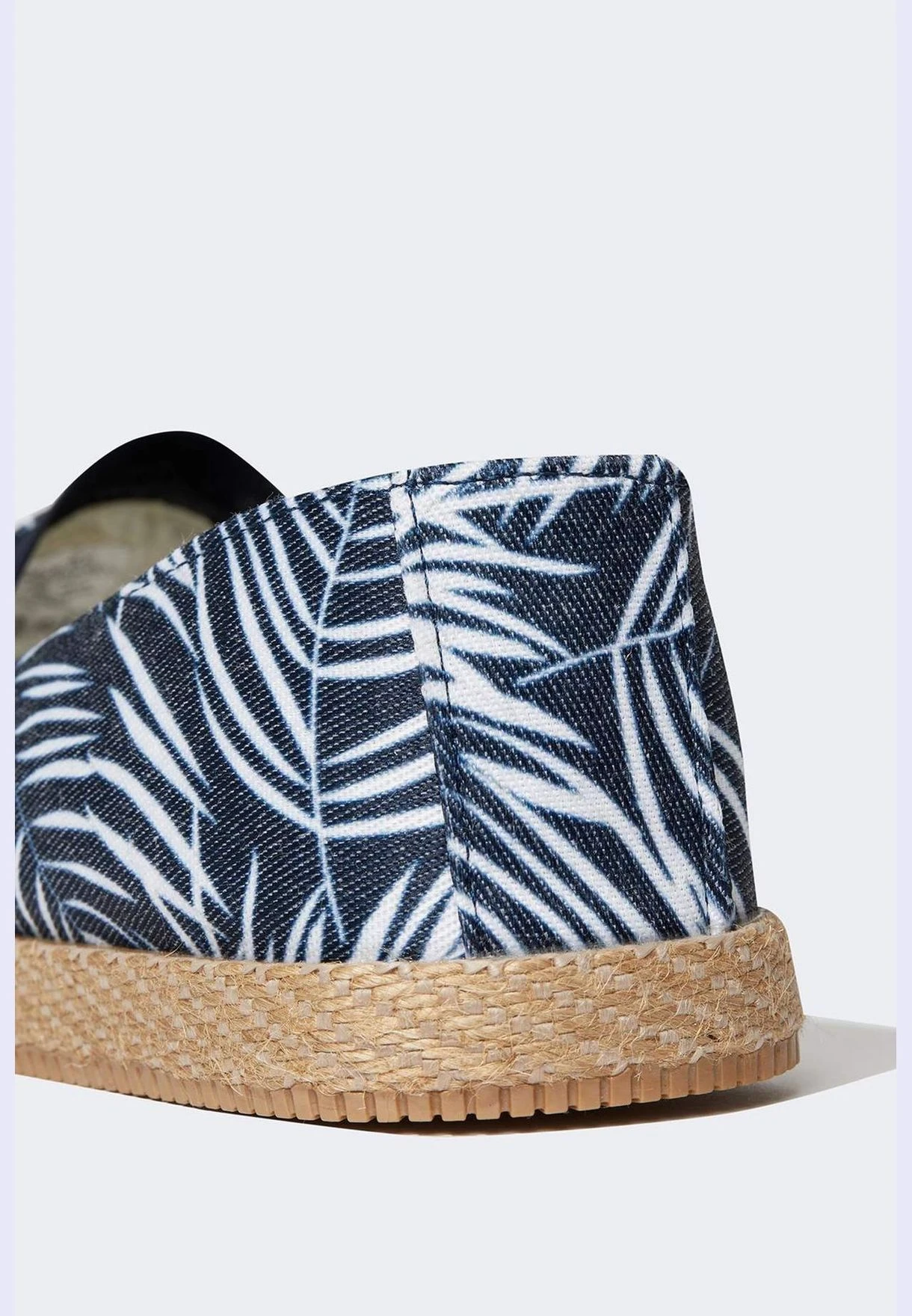 DeFacto Flat Sole Palm Print Espadrilles 6 DeFacto Flat Sole Palm Print Espadrilles - Image 6