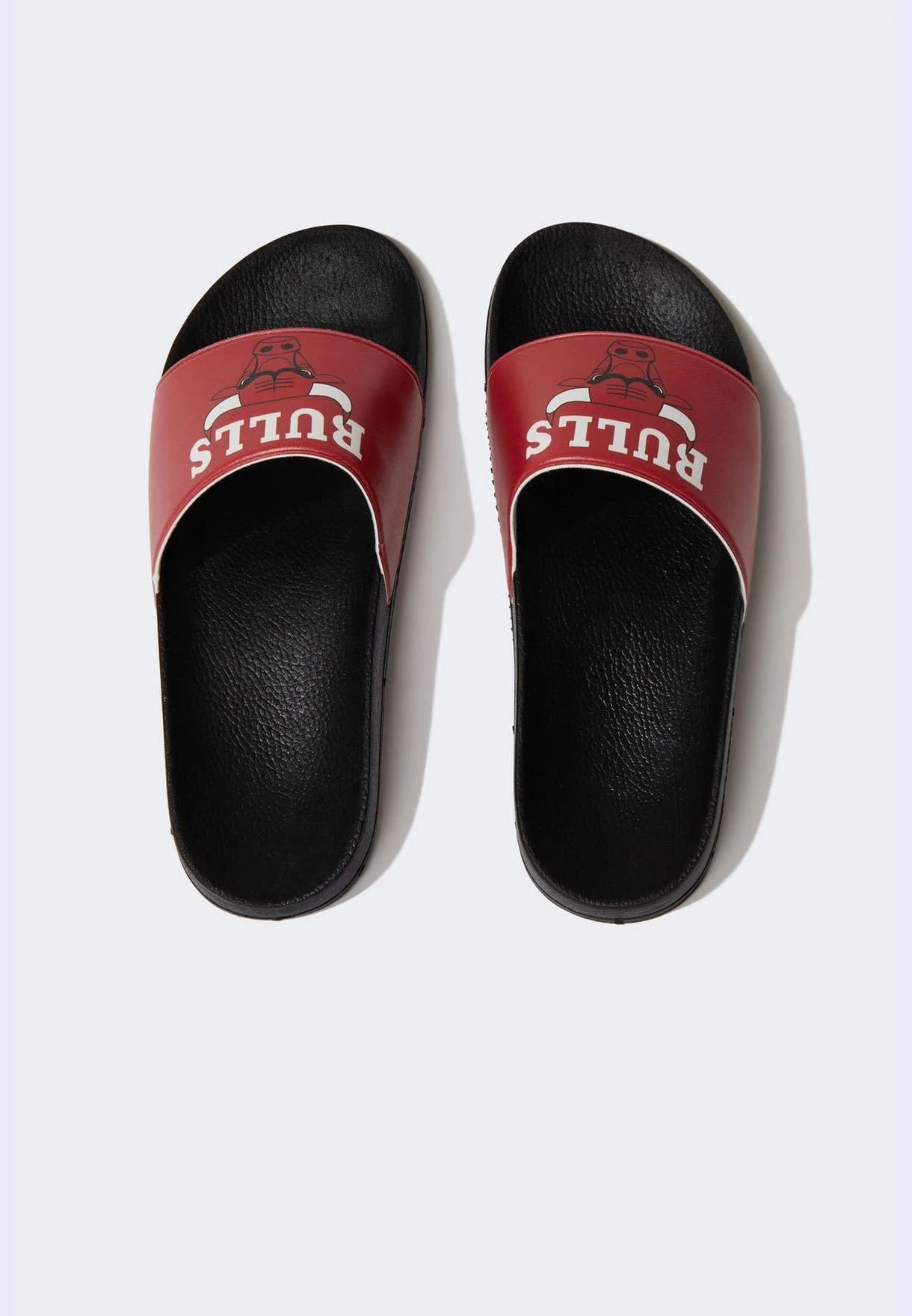DeFacto Man NBA Chicago Bulls Licenced Slipper 7 DeFacto Man NBA Chicago Bulls Licenced Slipper - Image 7